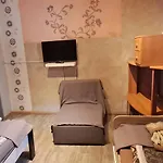Sarkany Lak Apartment *