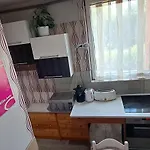 Apartment Sarkany Lak *