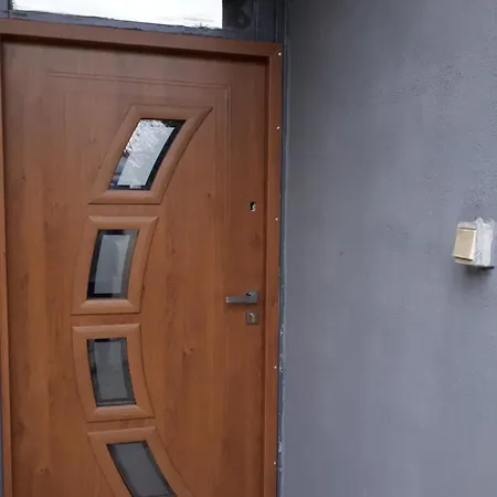 Sárkány Lak Apartman *
