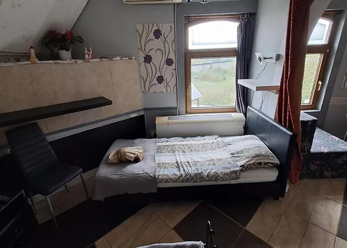 Apartament Sarkany Lak *